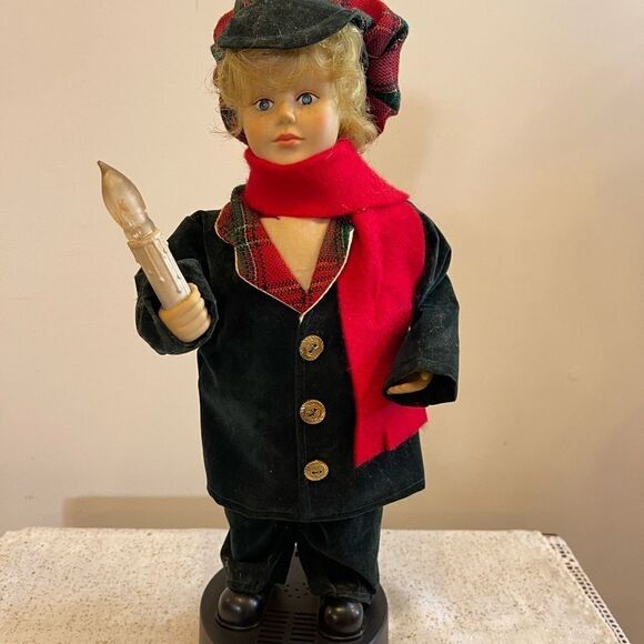 musical and LIGHT 🎄 Vintage boy figure 🎄 Christmas vintage figures🎄 - Picture 13 of 14